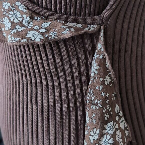 Wrap effect body fit silk blend Mocha brown top stretchy with silk raffl… - Picture 9 of 14